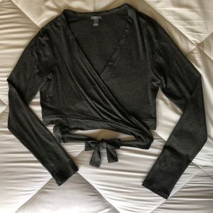 Aerie yoga crop wrap